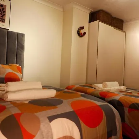 Dundridge Apartment Bristol